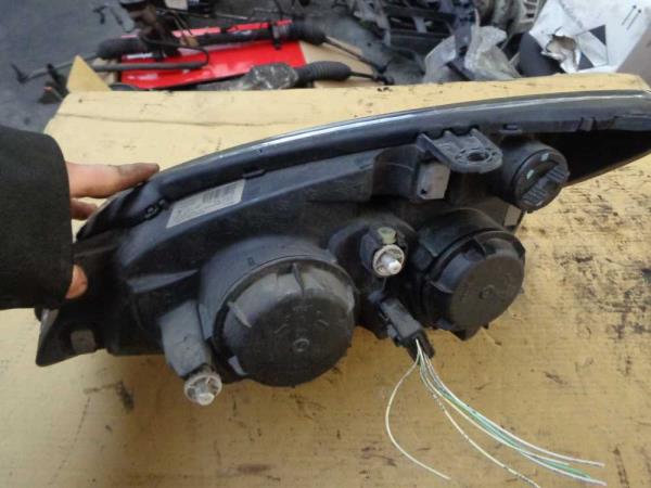 PHARE DROIT CITROEN - Vue 2